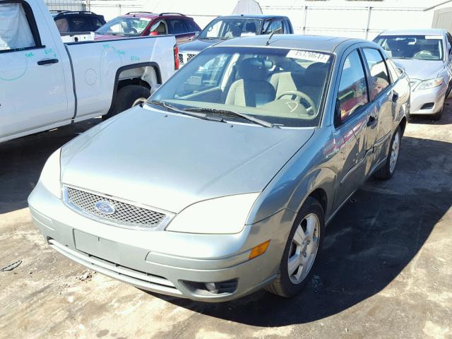 1FAFP34N86W138796 - 2006 FORD FOCUS ZX4 GREEN photo 2