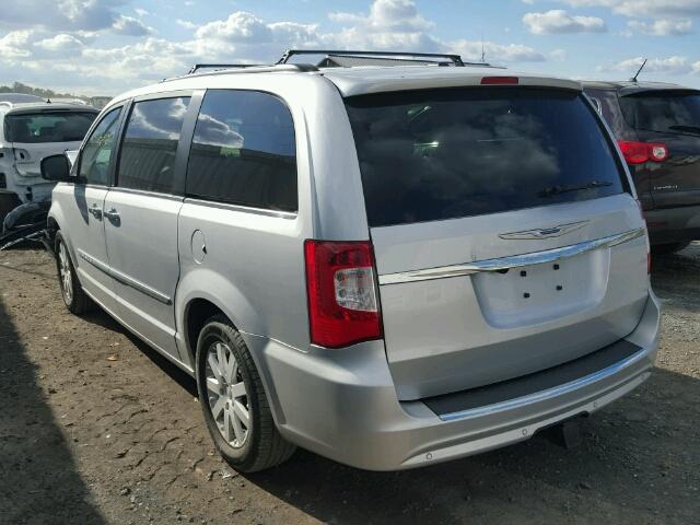 2C4RC1CG4CR362856 - 2012 CHRYSLER TOWN & COU SILVER photo 3