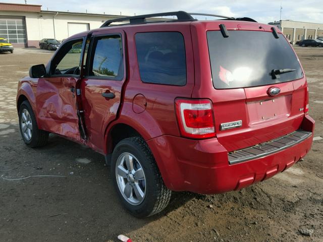 1FMCU03G19KB70410 - 2009 FORD ESCAPE XLT RED photo 3
