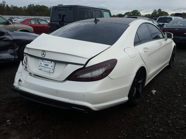 WDDLJ9BB9EA098191 - 2014 MERCEDES-BENZ CLS 550 4M WHITE photo 4