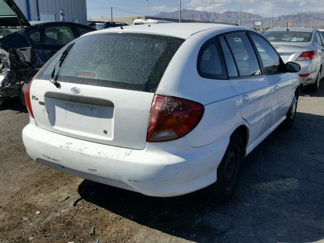 KNADC163226084819 - 2002 KIA RIO CINCO WHITE photo 4