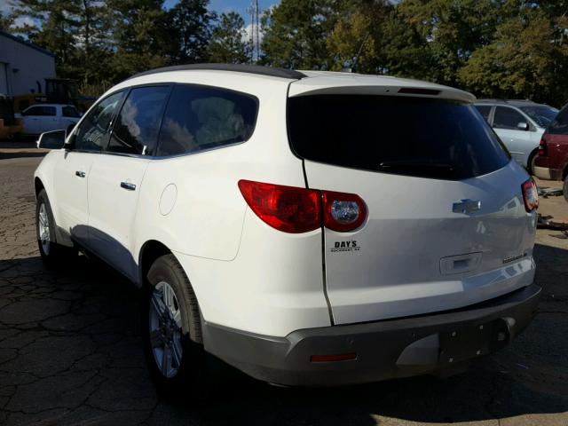 1GNKRGED6CJ200812 - 2012 CHEVROLET TRAVERSE L WHITE photo 3