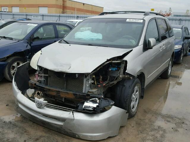 5TDBA23C14S000938 - 2004 TOYOTA SIENNA LE BEIGE photo 2