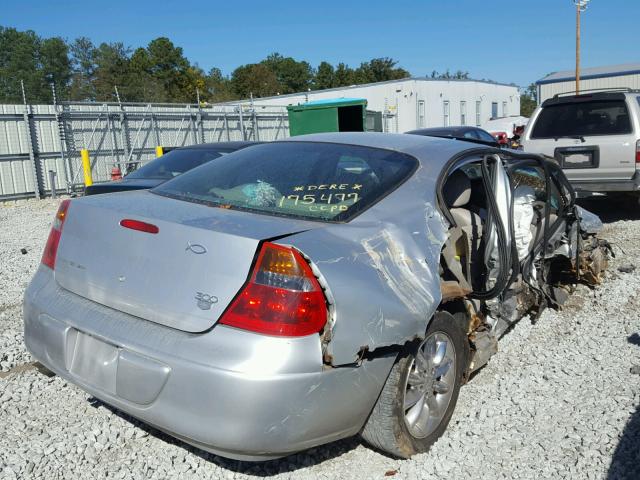 2C3HE66G24H672725 - 2004 CHRYSLER 300M SILVER photo 4