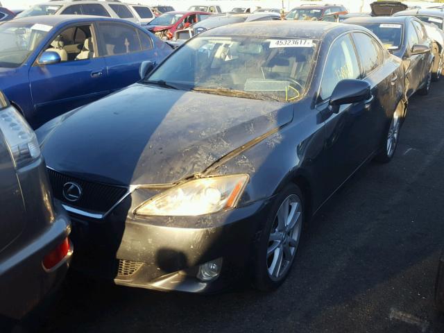 JTHBK262775040045 - 2007 LEXUS IS GRAY photo 2