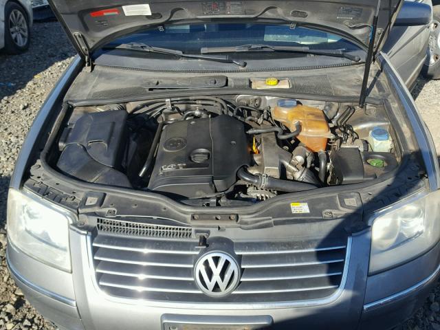 WVWPD63BX2P131062 - 2002 VOLKSWAGEN PASSAT GLS GRAY photo 7