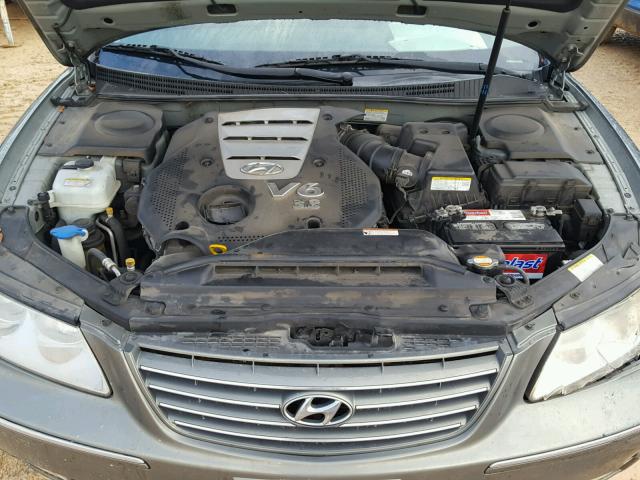 KMHFC46FX7A141467 - 2007 HYUNDAI AZERA SE GRAY photo 7