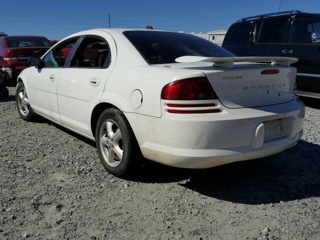 1B3EL46X04N308983 - 2004 DODGE STRATUS SX WHITE photo 3