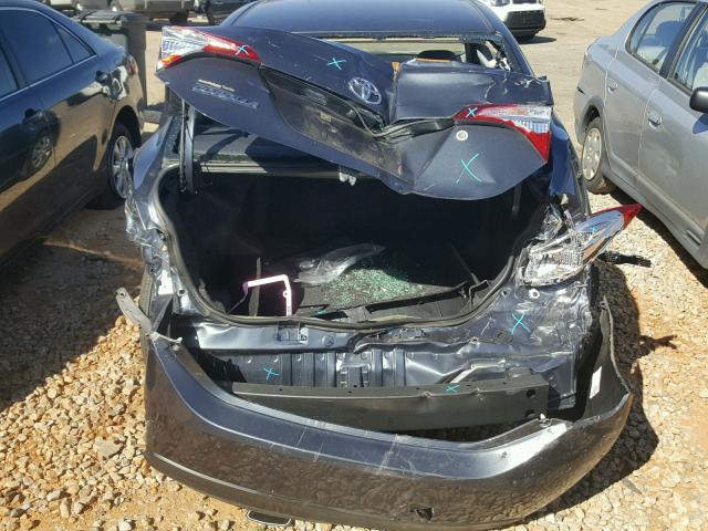 2T1BURHE7HC777942 - 2017 TOYOTA COROLLA GRAY photo 9