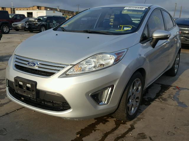 3FADP4CJ4CM183516 - 2012 FORD FIESTA SEL SILVER photo 2