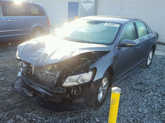 1VWAT7A37GC018448 - 2016 VOLKSWAGEN PASSAT S ნაცრისფერი ფოტო 2