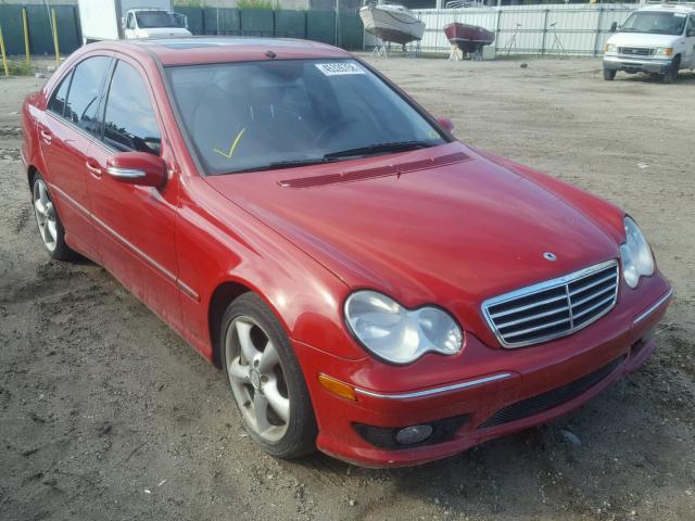 WDBRF56H56F737330 - 2006 MERCEDES-BENZ C 350 RED photo 1