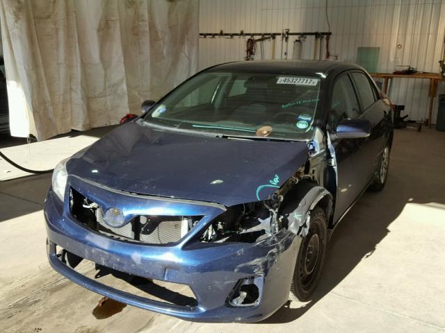 5YFBU4EE5DP206368 - 2013 TOYOTA COROLLA BA BLUE photo 2