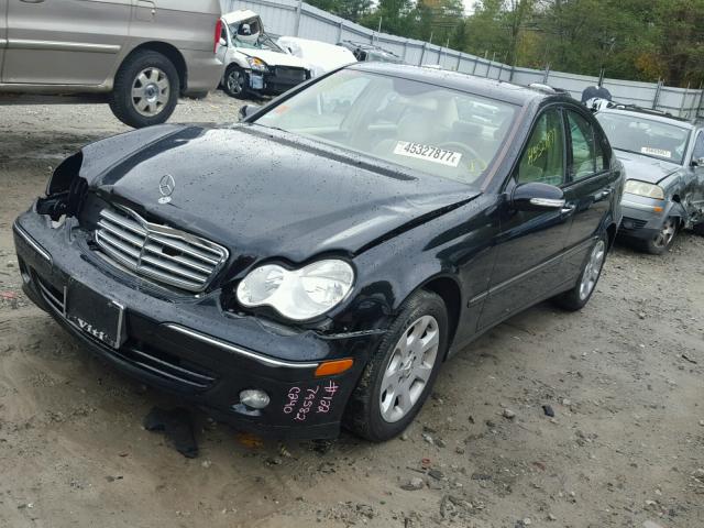 WDBRF81JX5F687163 - 2005 MERCEDES-BENZ C 240 4MAT BLACK photo 2