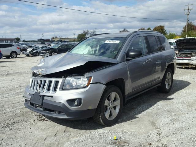 1C4NJDBB8GD566578 - 2016 JEEP COMPASS SP ვერცხლისფერი ფოტო 2