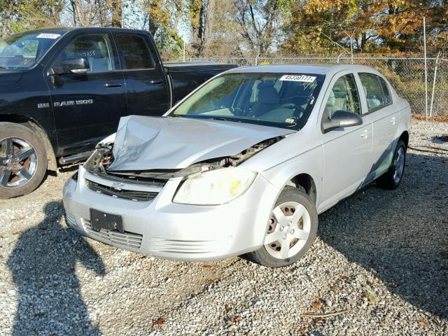 1G1AK55F577118810 - 2007 CHEVROLET COBALT LS SILVER photo 2