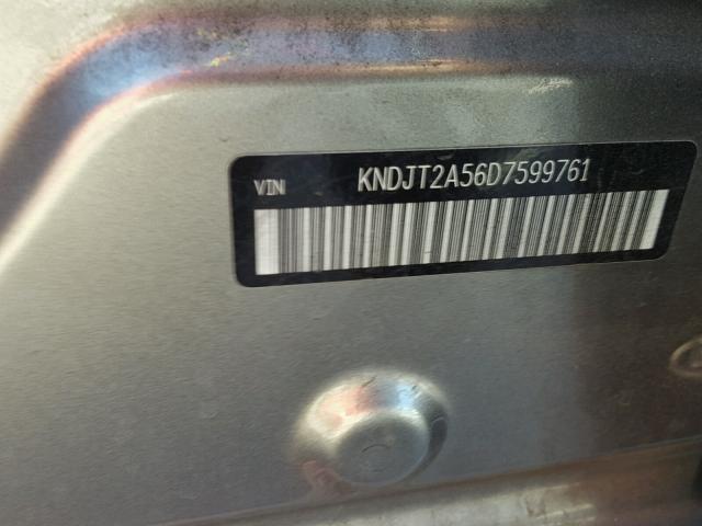 KNDJT2A56D7599761 - 2013 KIA SOUL GRAY photo 10