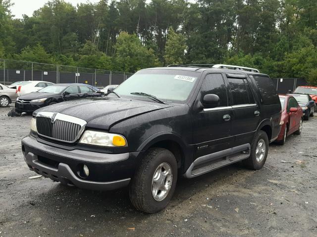 5LMPU28L5XLJ10721 - 1999 LINCOLN NAVIGATOR 黑色 照片 2