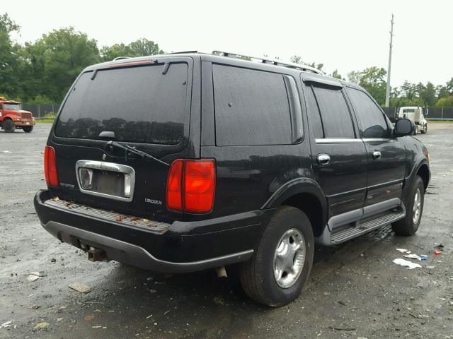 5LMPU28L5XLJ10721 - 1999 LINCOLN NAVIGATOR 黑色 照片 4