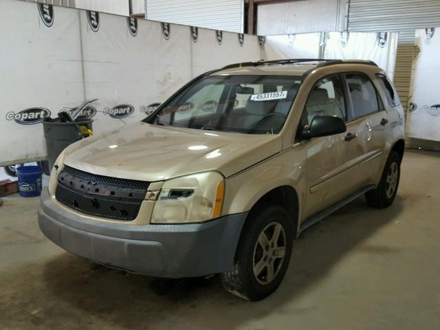 2CNDL13F656123343 - 2005 CHEVROLET EQUINOX LS GOLD photo 2