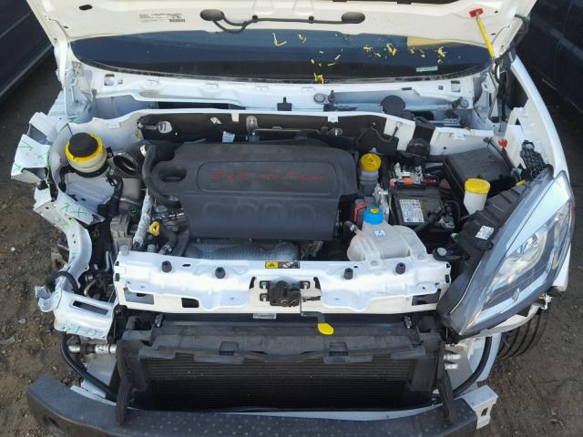 ZFBERFAB9H6F06794 - 2017 RAM PROMASTER 白色 照片 7