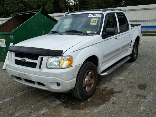 1FMZU67K15UA64744 - 2005 FORD EXPLORER S WHITE photo 2