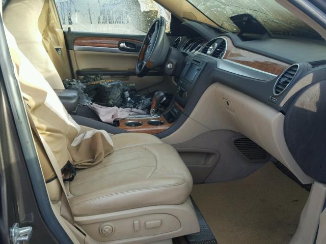 5GAER23738J286868 - 2008 BUICK ENCLAVE CX BROWN photo 5