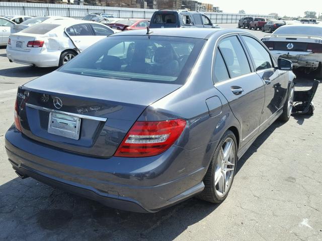 WDDGF4HBXDA878941 - 2013 MERCEDES-BENZ C 250 BLUE photo 4