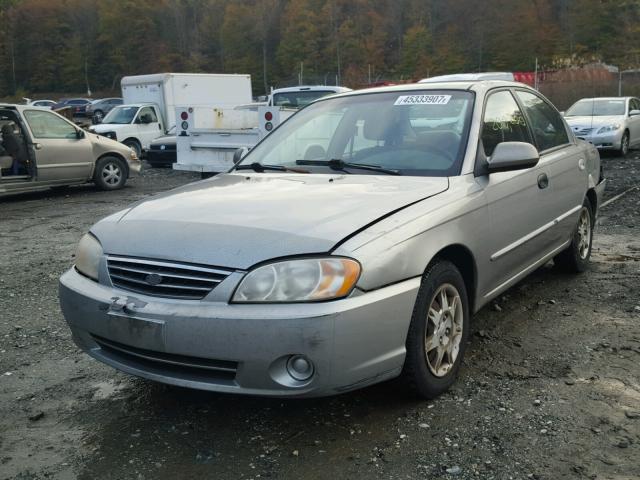 KNAFB121245315257 - 2004 KIA SPECTRA BA SILVER photo 2