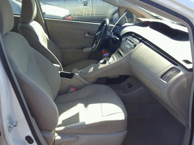 JTDKN3DUXB0246842 - 2011 TOYOTA PRIUS 白色 照片 5