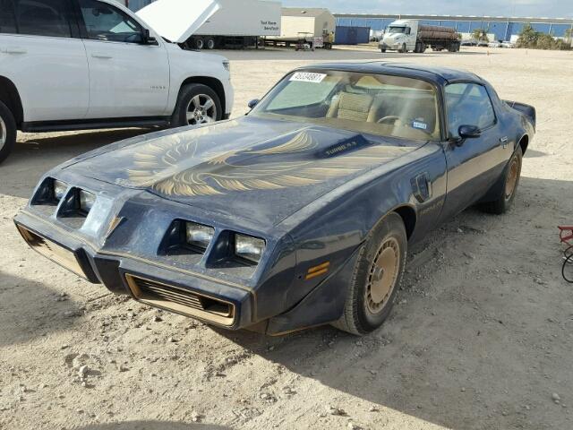 2W87TAL157293 - 1980 PONTIAC TRANS AM BLUE photo 2