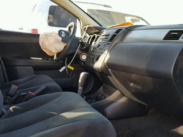 3N1BC1CPXCK286471 - 2012 NISSAN VERSA S GRAY photo 5