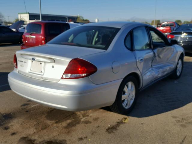 1FAFP56U67A152159 - 2007 FORD TAURUS SEL GRAY photo 4