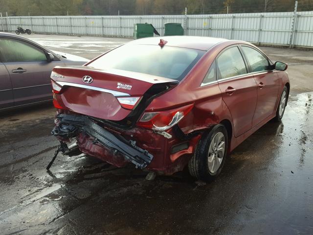 5NPEB4AC0EH814417 - 2014 HYUNDAI SONATA GLS RED photo 4