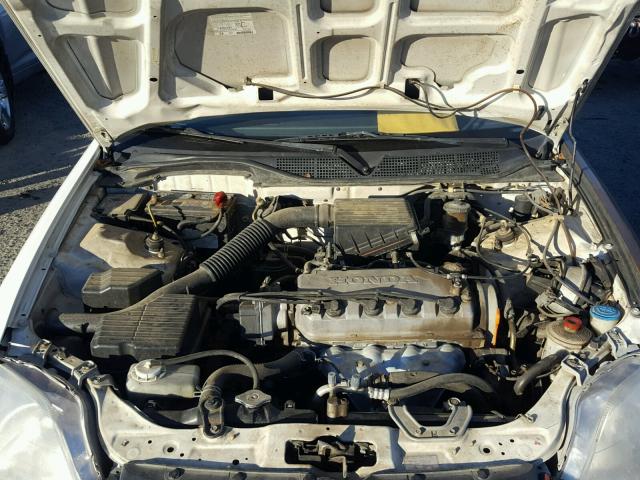 1HGEJ6675XL002167 - 1999 HONDA CIVIC LX WHITE photo 7