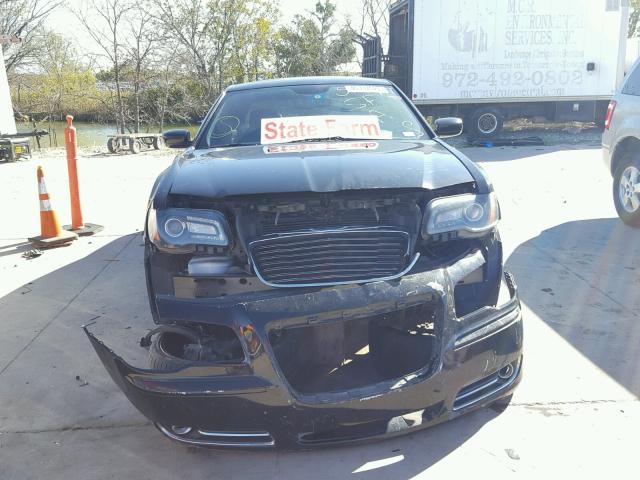 2C3CCABT2DH675811 - 2013 CHRYSLER 300 BLACK photo 9