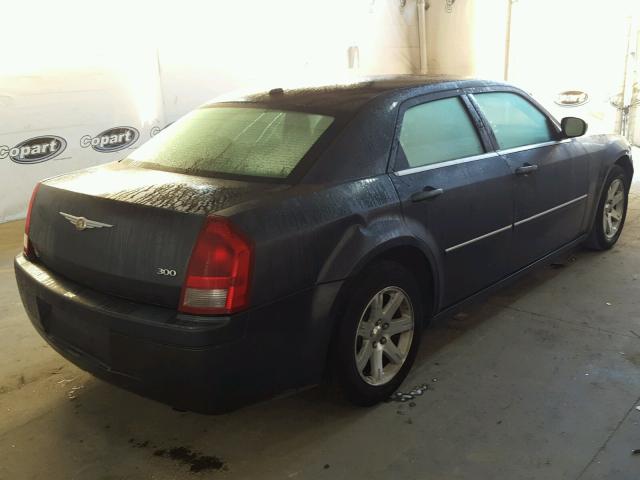 2C3LA43R97H860419 - 2007 CHRYSLER 300 BLUE photo 4