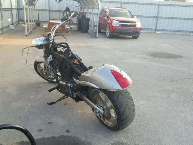 5VPHB26D373007277 - 2007 VICTORY MOTORCYCLES HAMMER Yanmış foto 3