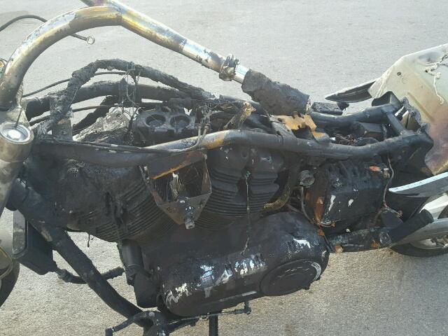 5VPHB26D373007277 - 2007 VICTORY MOTORCYCLES HAMMER Yanmış foto 9