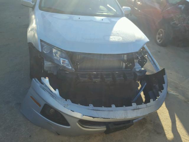 3FAHP0HAXCR370703 - 2012 FORD FUSION SE SILVER photo 9