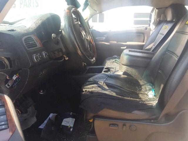 1GCHK23638F160701 - 2008 CHEVROLET SILVERADO WHITE photo 5