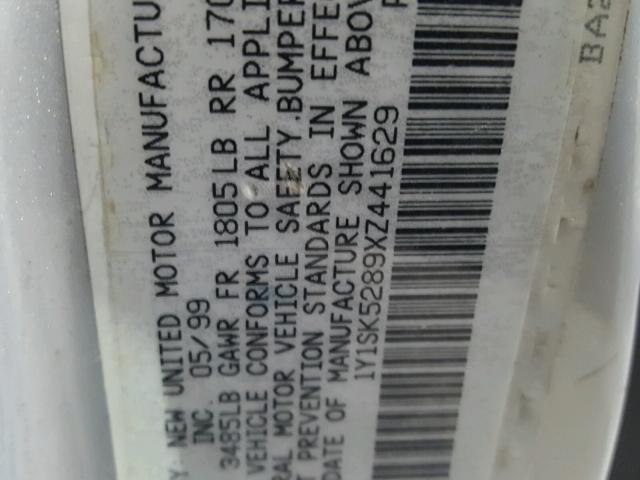 1Y1SK5289XZ441629 - 1999 CHEVROLET GEO PRIZM 银色 照片 10