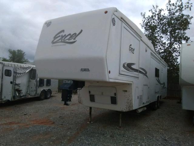 1P9RF362851090358 - 2005 CAMP 5TH WHEEL WHITE photo 2