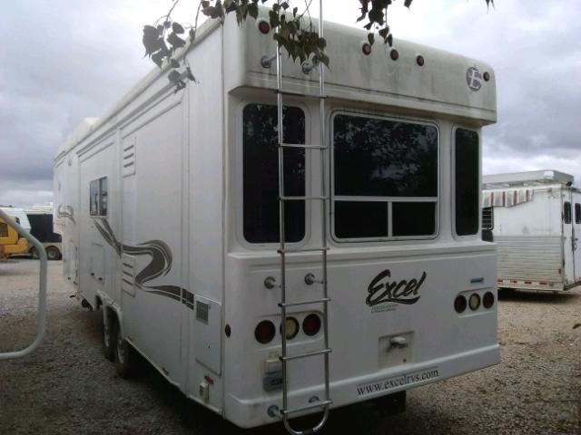 1P9RF362851090358 - 2005 CAMP 5TH WHEEL WHITE photo 3