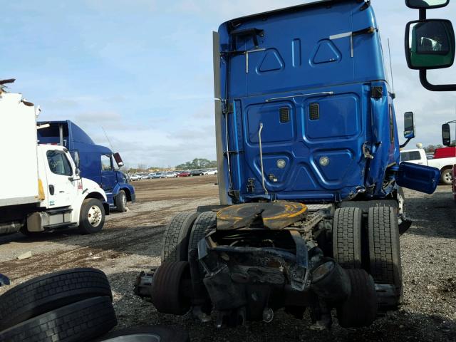 3AKJGLDR8DSBV4776 - 2013 FREIGHTLINER CASCADIA 1 BLUE photo 4