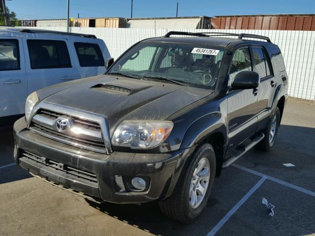 JTEZU14RX60072077 - 2006 TOYOTA 4RUNNER SR GRAY photo 2