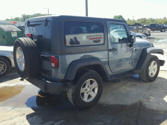 1C4AJWAG5FL611374 - 2015 JEEP WRANGLER S Թիրկույզ լուսանկար 4