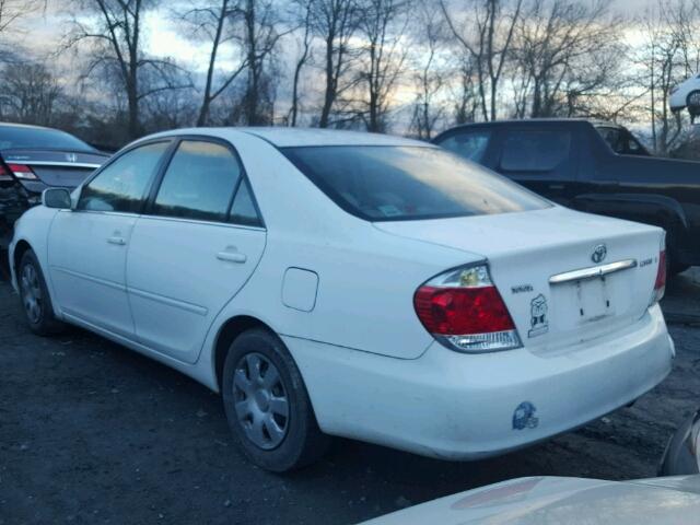 4T1BE32K76U741267 - 2006 TOYOTA CAMRY LE WHITE photo 3