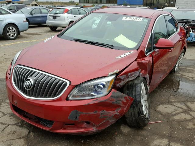 1G4PP5SK4F4203671 - 2015 BUICK VERANO RED photo 2