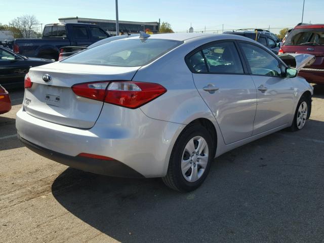 KNAFX4A64G5532734 - 2016 KIA FORTE LX SILVER photo 4